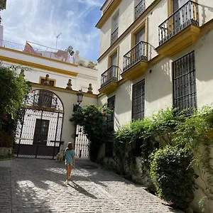 https://sevilla-centro-casco-atiguo.es-andalucia.com