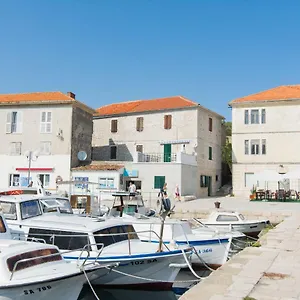 https://apartment-mileta-sali.hotelinzadar.com